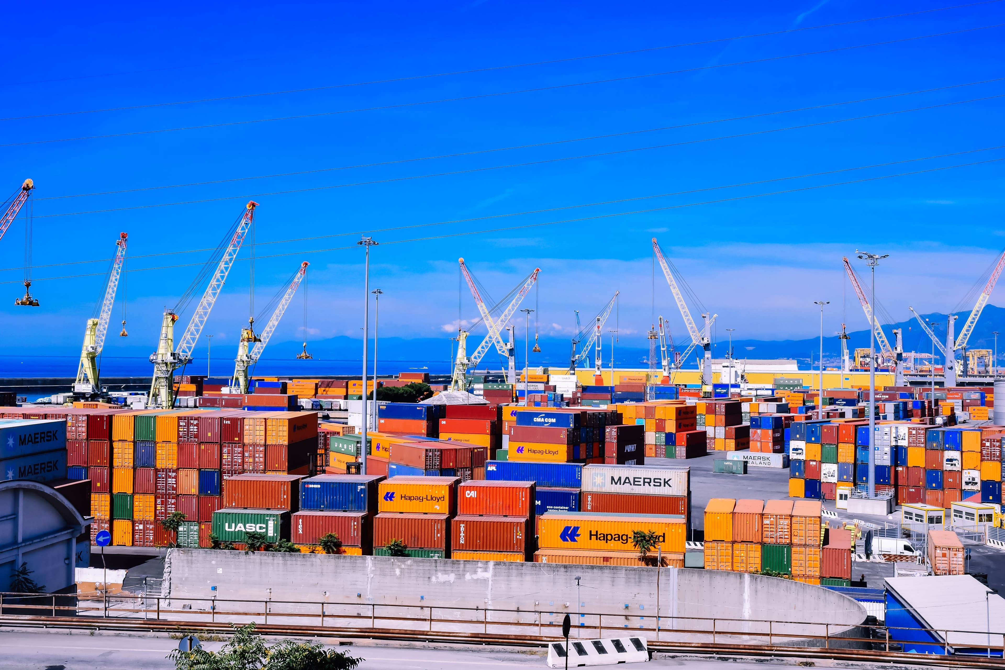Manutention de conteneurs sur un terminal portuaire